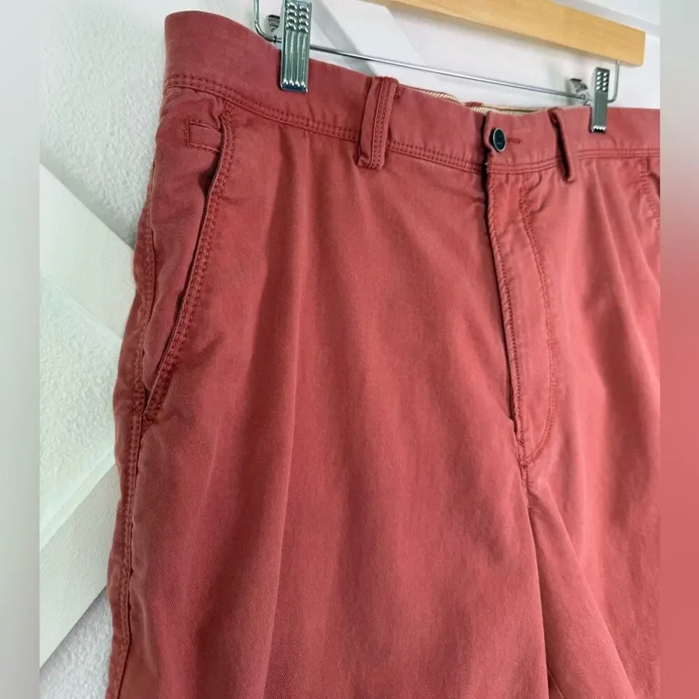 Tommy Bahama Flat-Front Straight Fit Stretch Sateen 9” Inseam Boracay Short 33